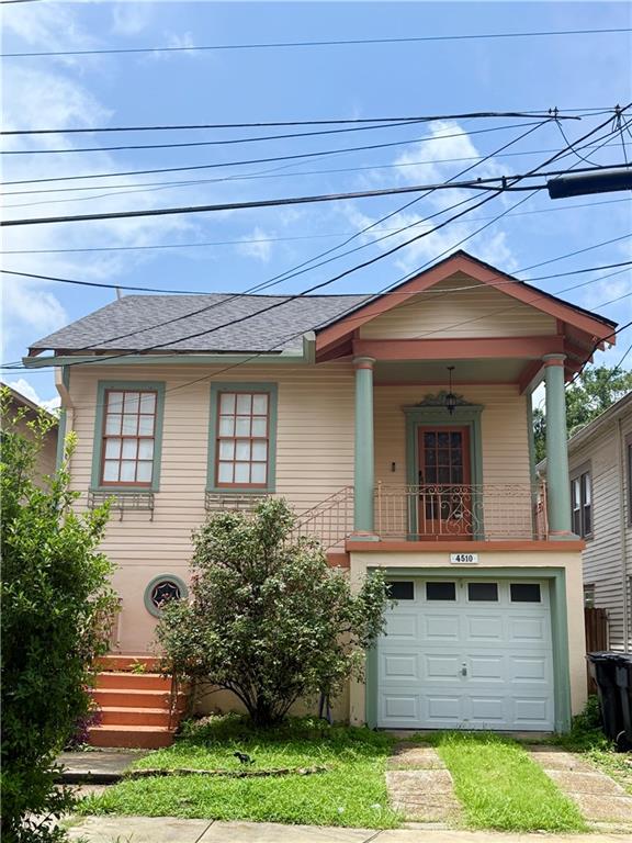 Broadmoor rental bursting with personality!