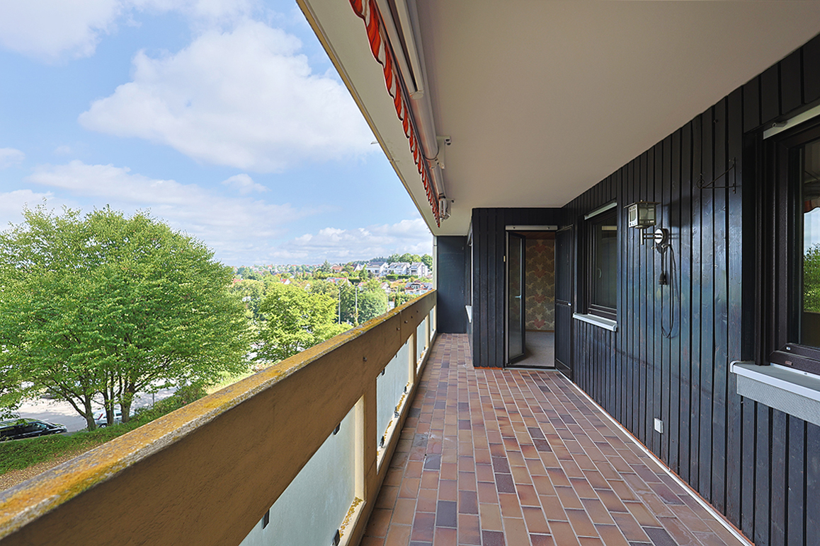 Großzügig geschnittene Wohnung mit großem Balkon und Blick zum Landschaftspark am Murkenbach