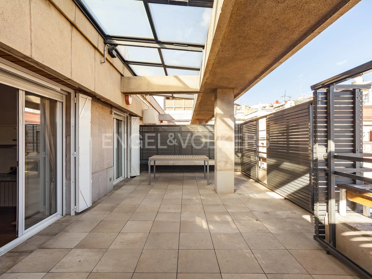 Exclusive penthouse with pool and Parking in the Bonanova