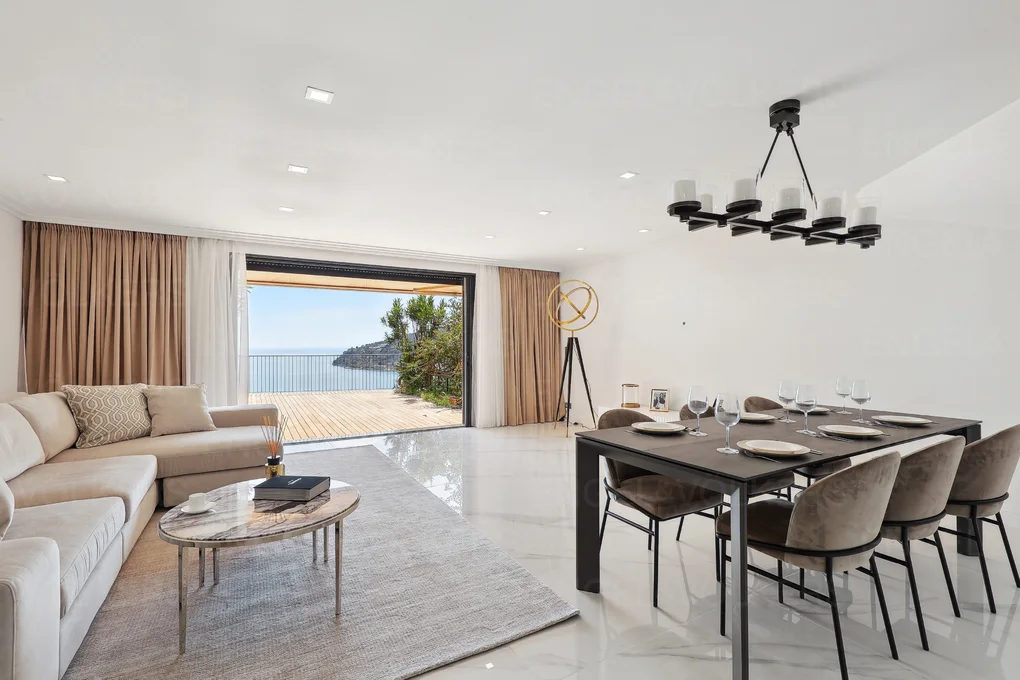 Duplex luxueux avec terrasse vue mer