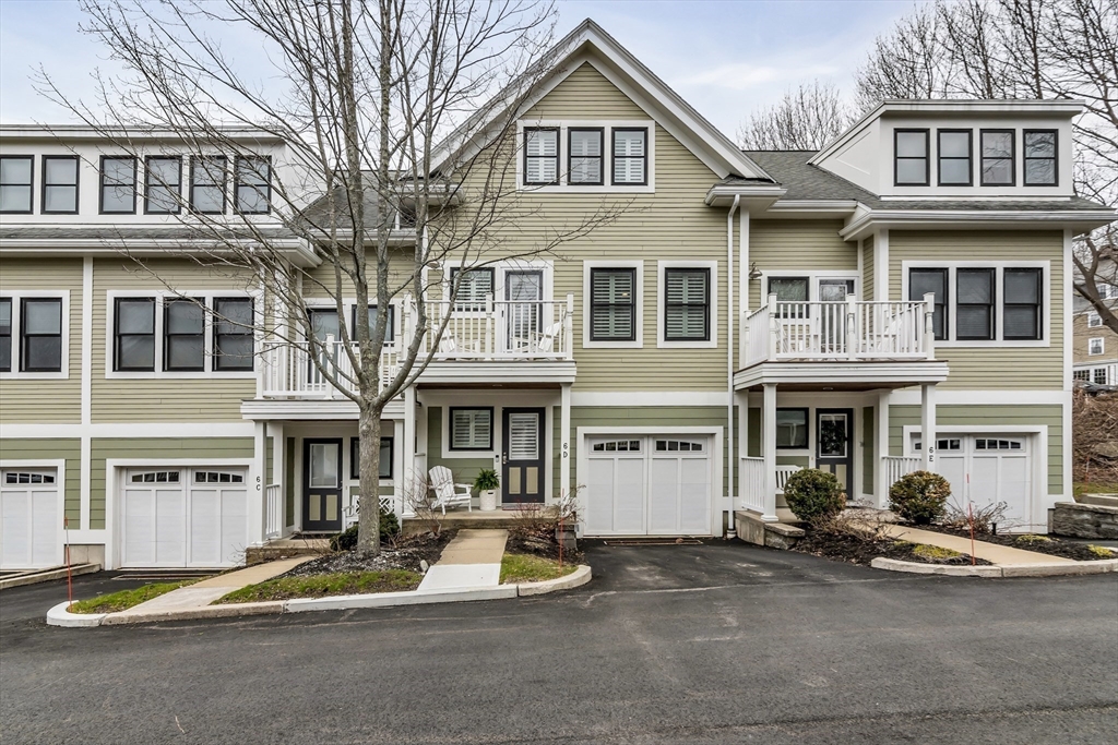 Modern Coastal Living in Manchester Village