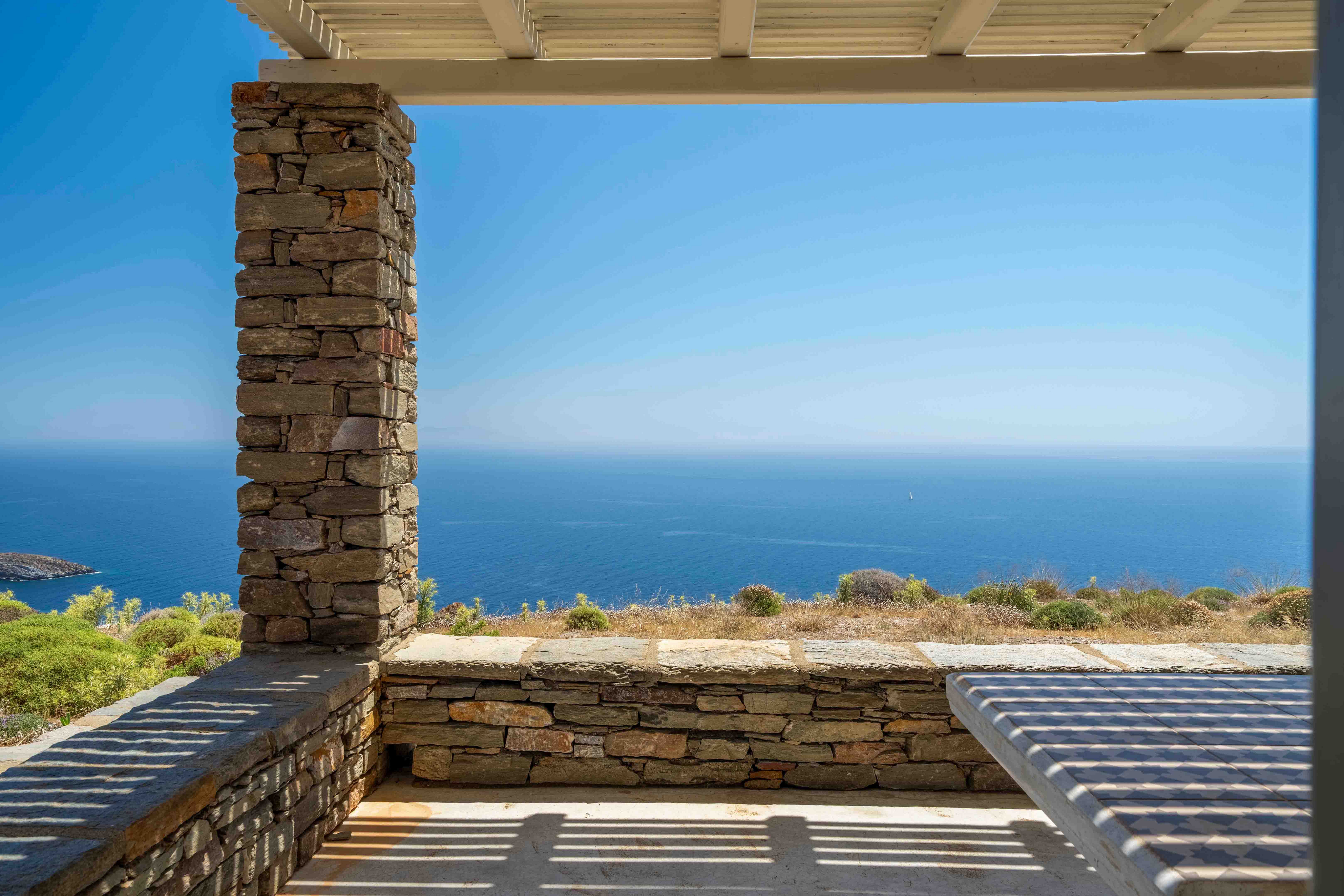 Serene retreat with sea view and guesthouse in Kaliskia, Kea Island