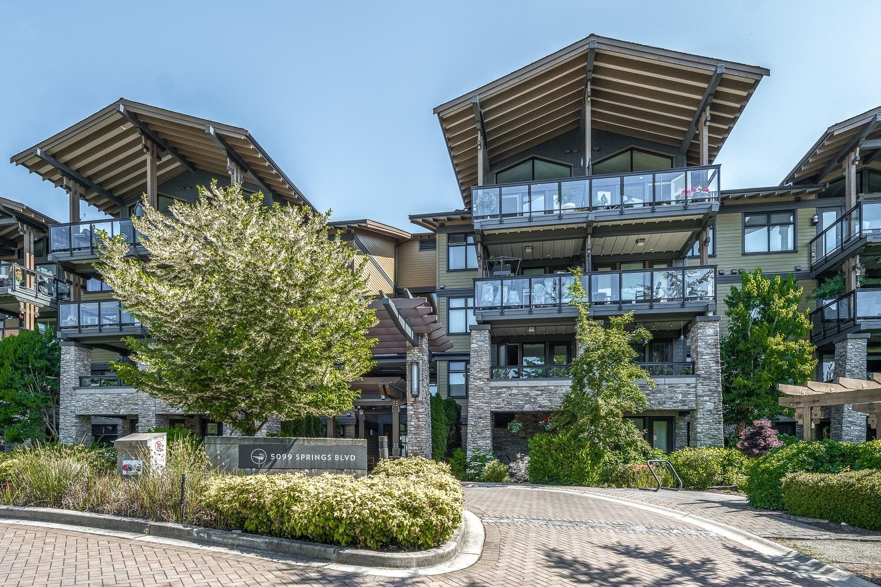 Discover Corner Unit Living with Mountain Views