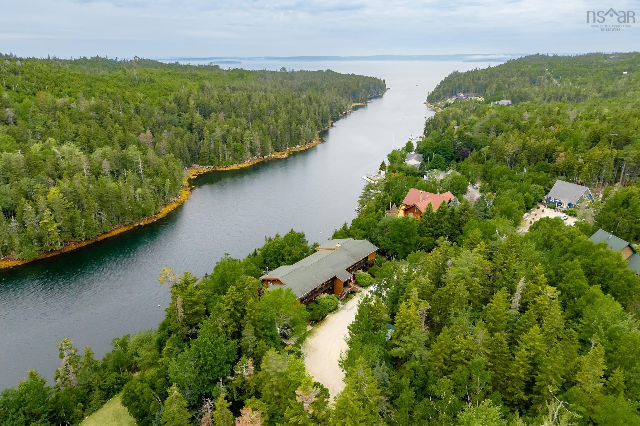 2-for-1 Condo with Stunning Views