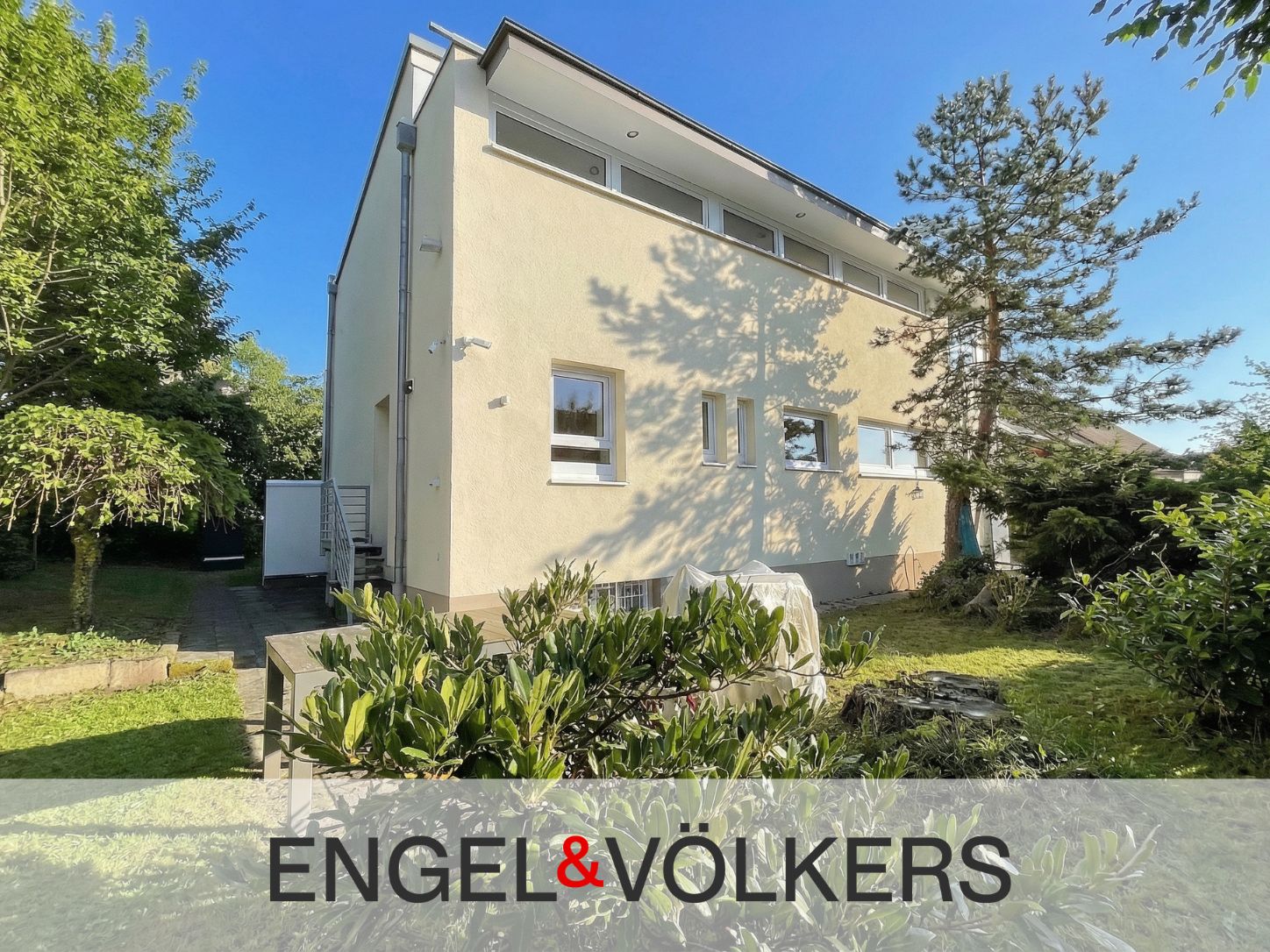 Bezugsfertiges, modernisiertes Einfamilienhaus in Toplage von Auerbach