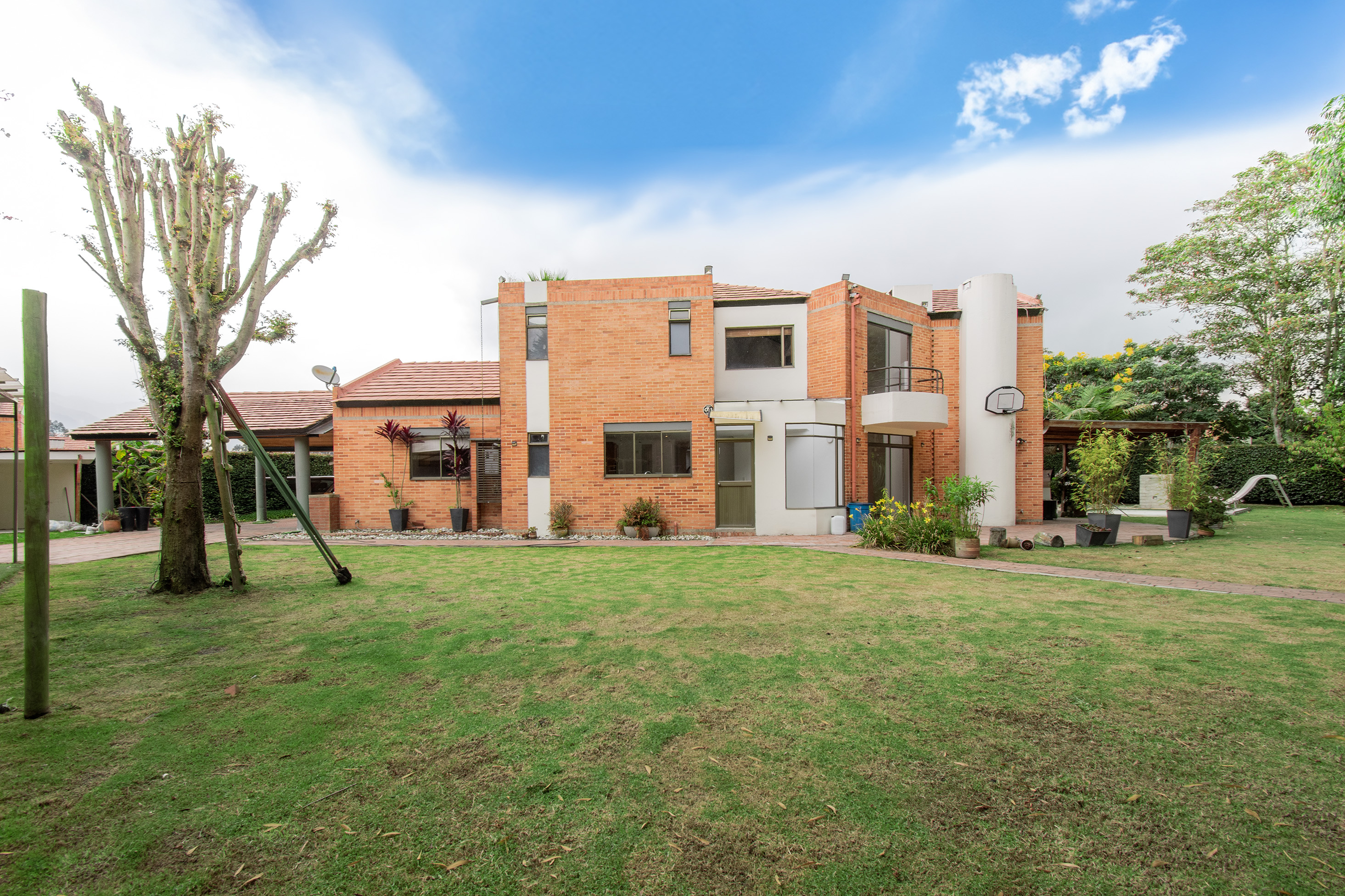 Casa para venta en San Sebastián, Guaymaral