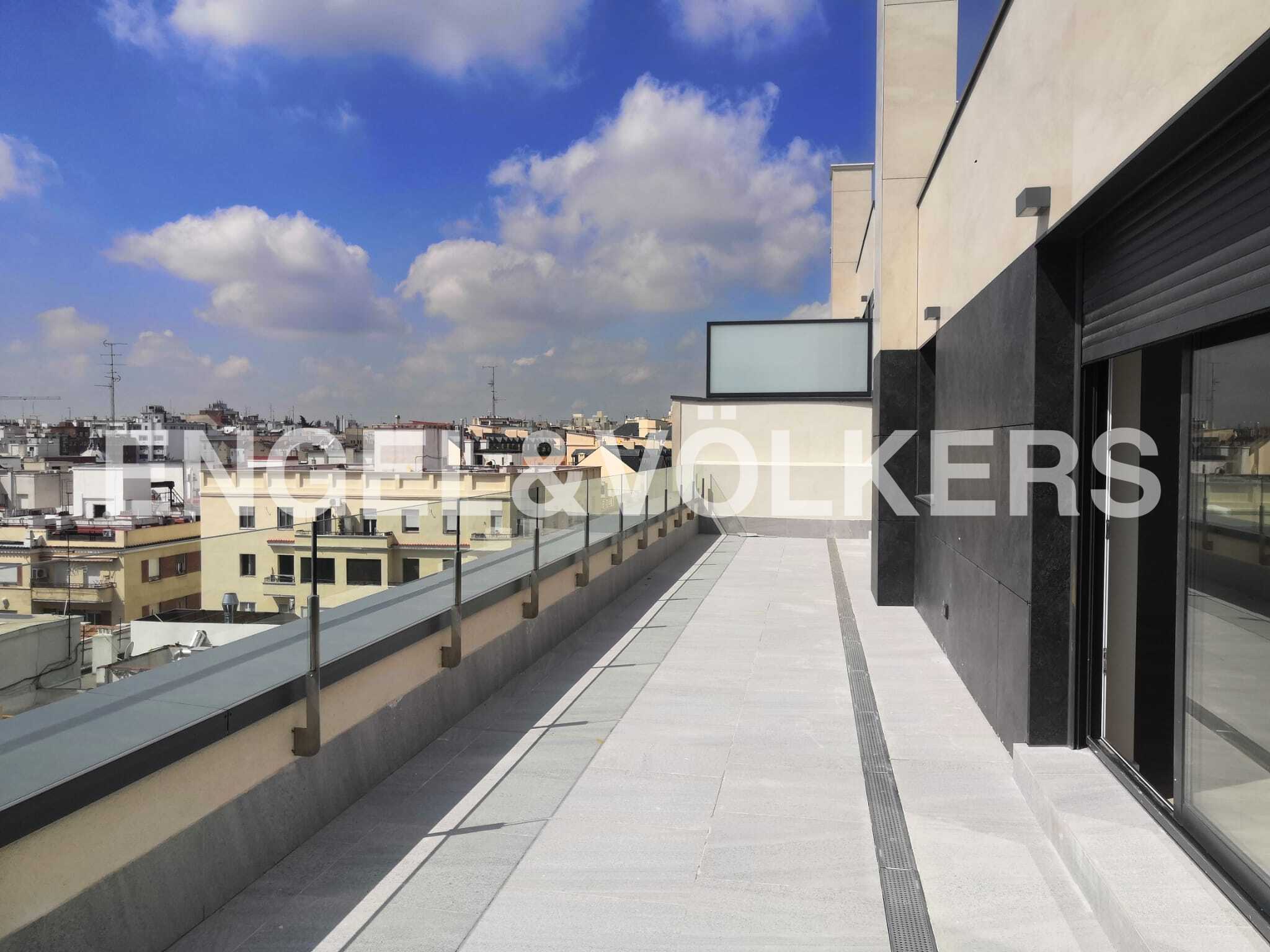 Penthouse in a new development in Nuevos Ministerios