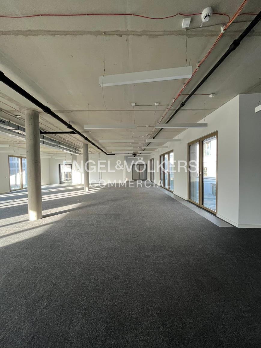 Modern Working: Nachhaltiges Bürogebäude in Mitte