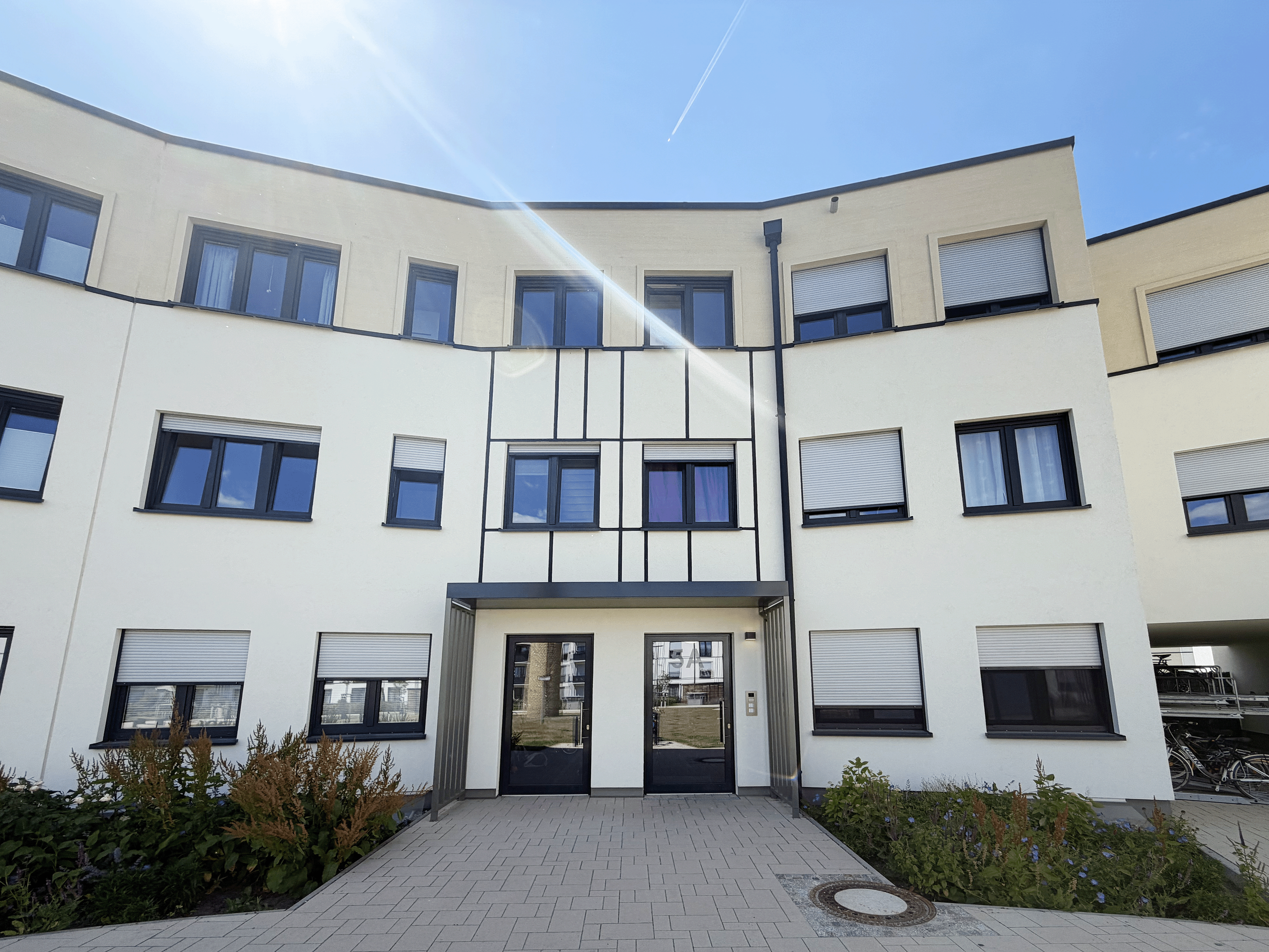 Helle 5-Zimmer-Wohnung mit Südwestbalkon im Quartier HUGOS