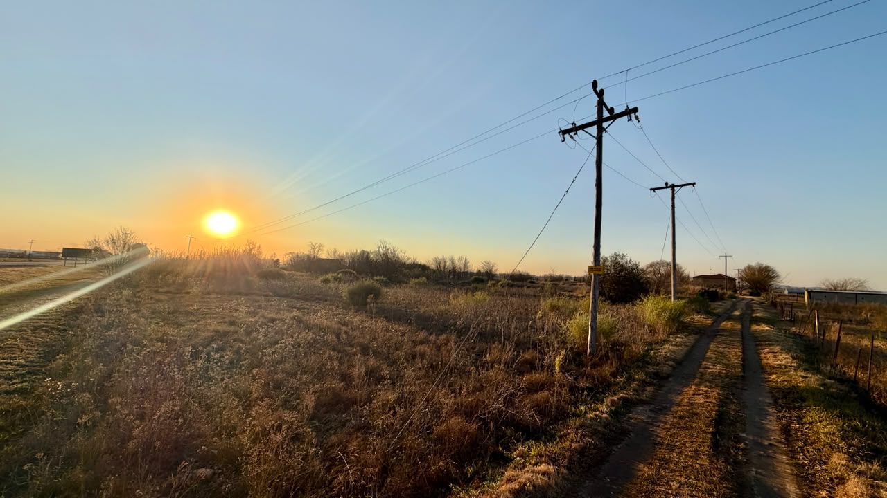 Prime Vacant Stand with Endless Potential