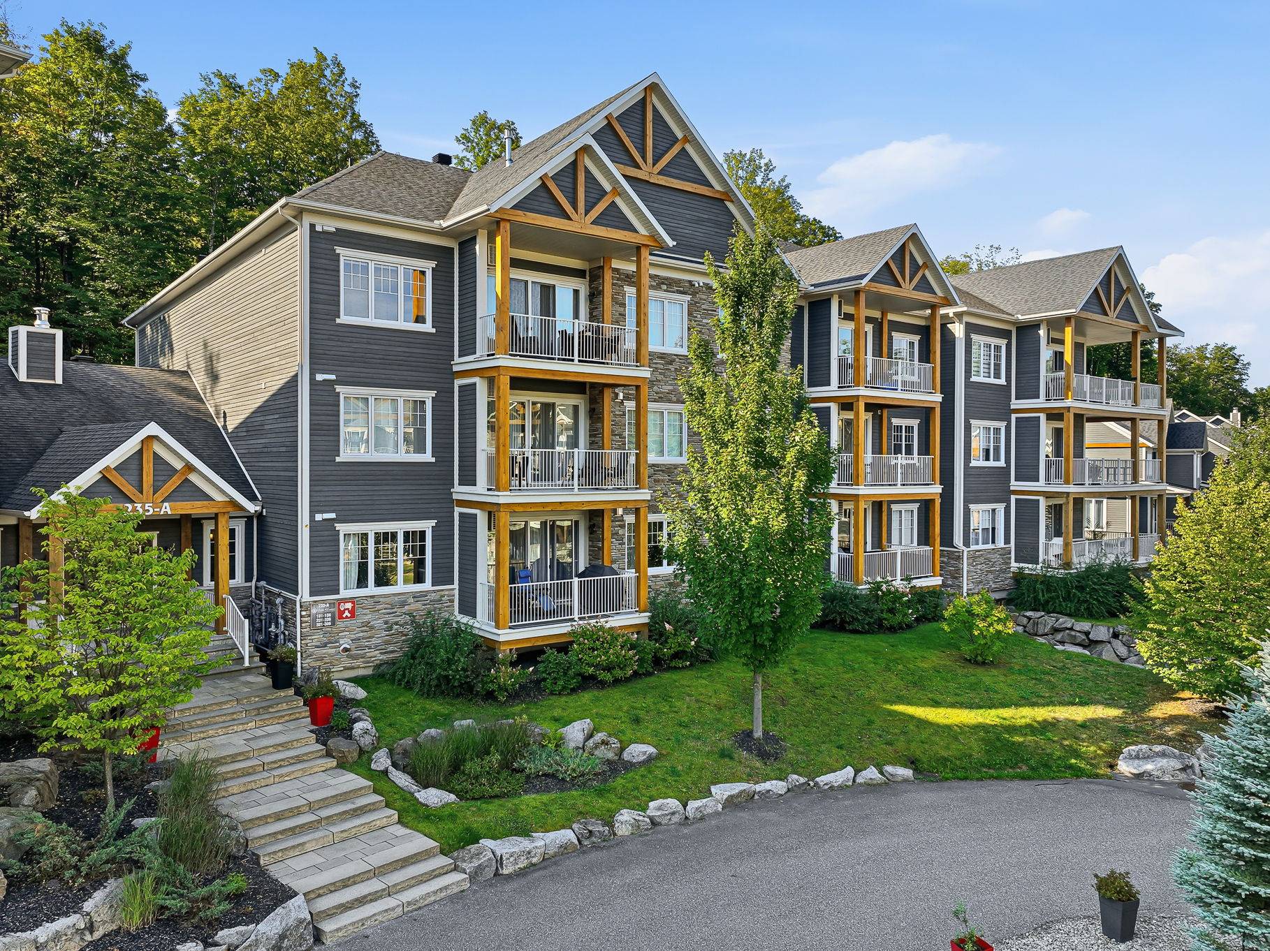 Bromont QC, J2L 0R4