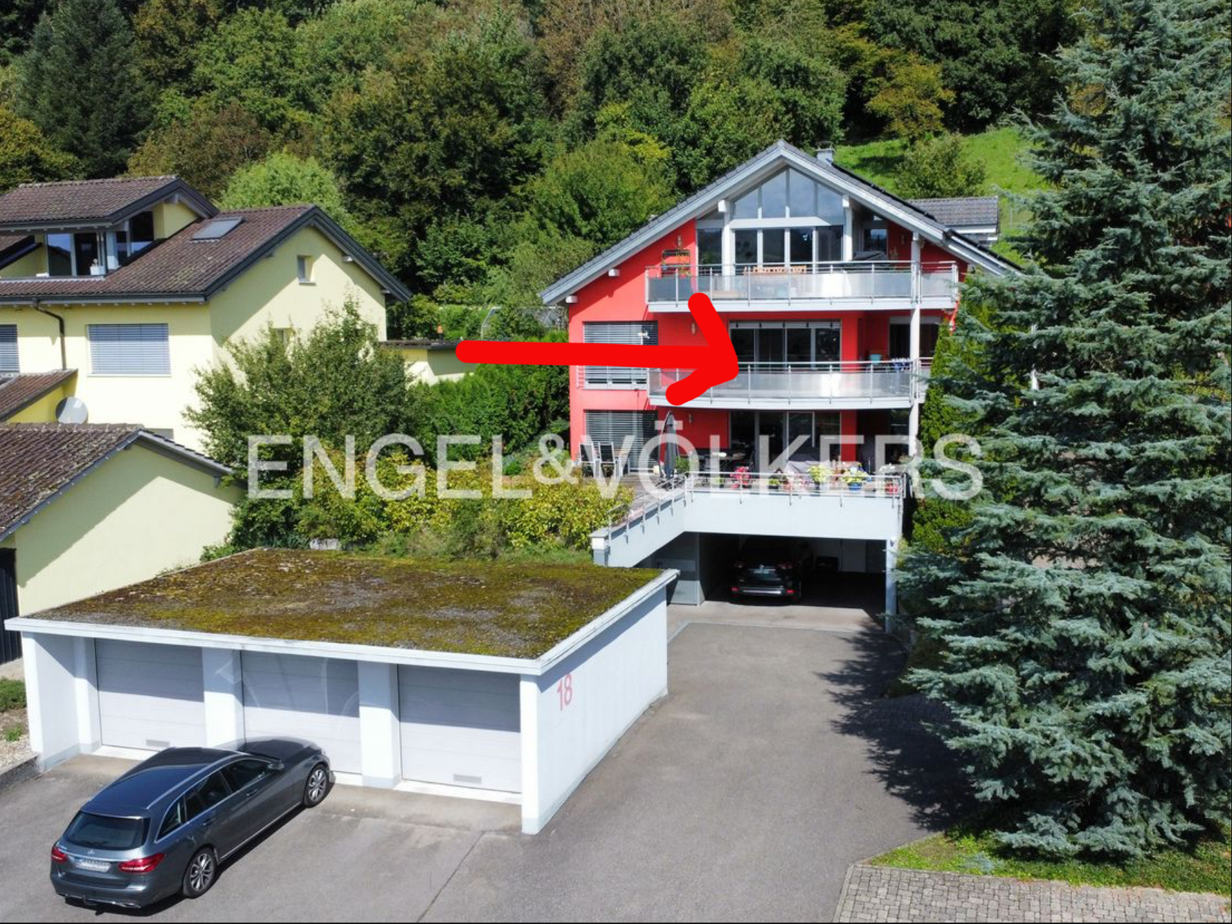 Energieeffizienz A+ Etagenwohnung mit Raum und Panoramabalkon