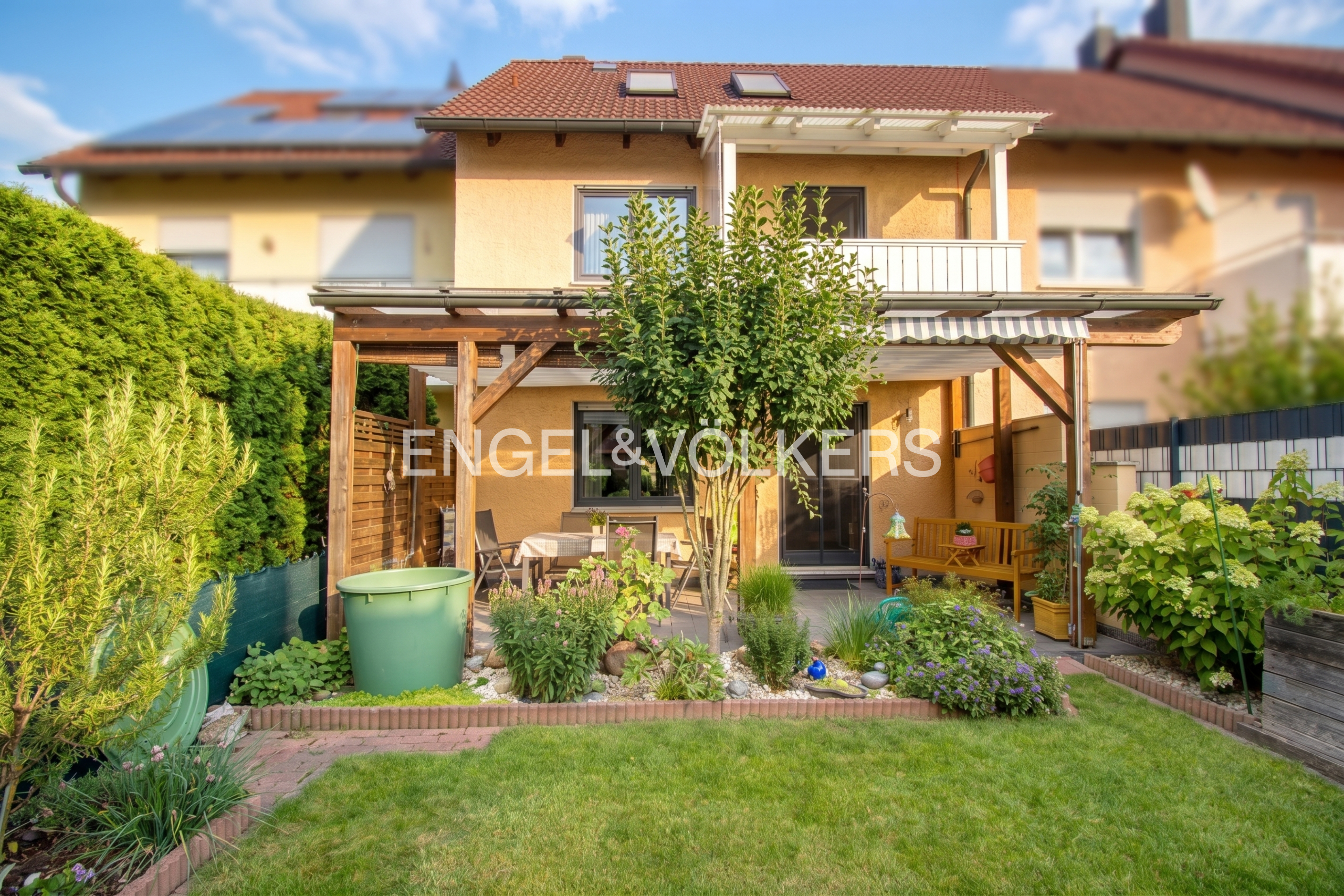 Charmantes Reihenmittelhaus mit viel Platz für die ganze Familie