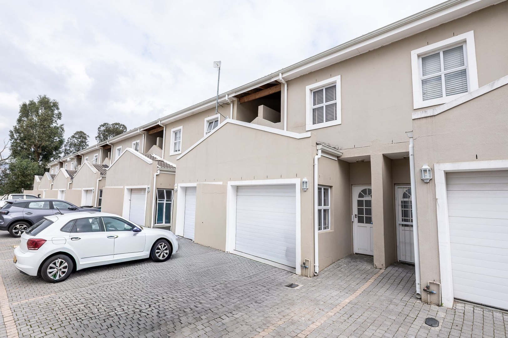 Townhouse with garage in De Zoete Inval