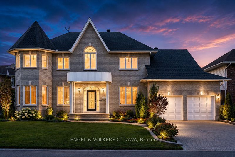 Custom Home Tucked Away on a Private Court in Pineglen