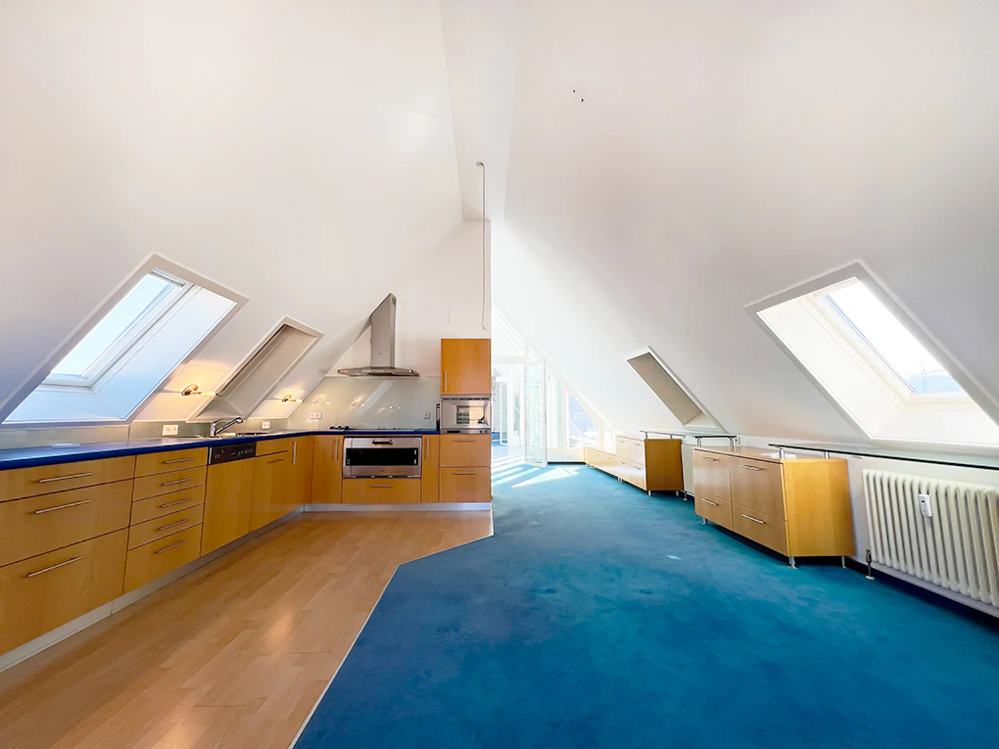 Großzügige 4 Zi.-Maisonette-Whg. mit Dachterrasse im Stadtzentrum von GD - Foto 1