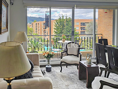 Apartamento con clubhouse para venta en Chía