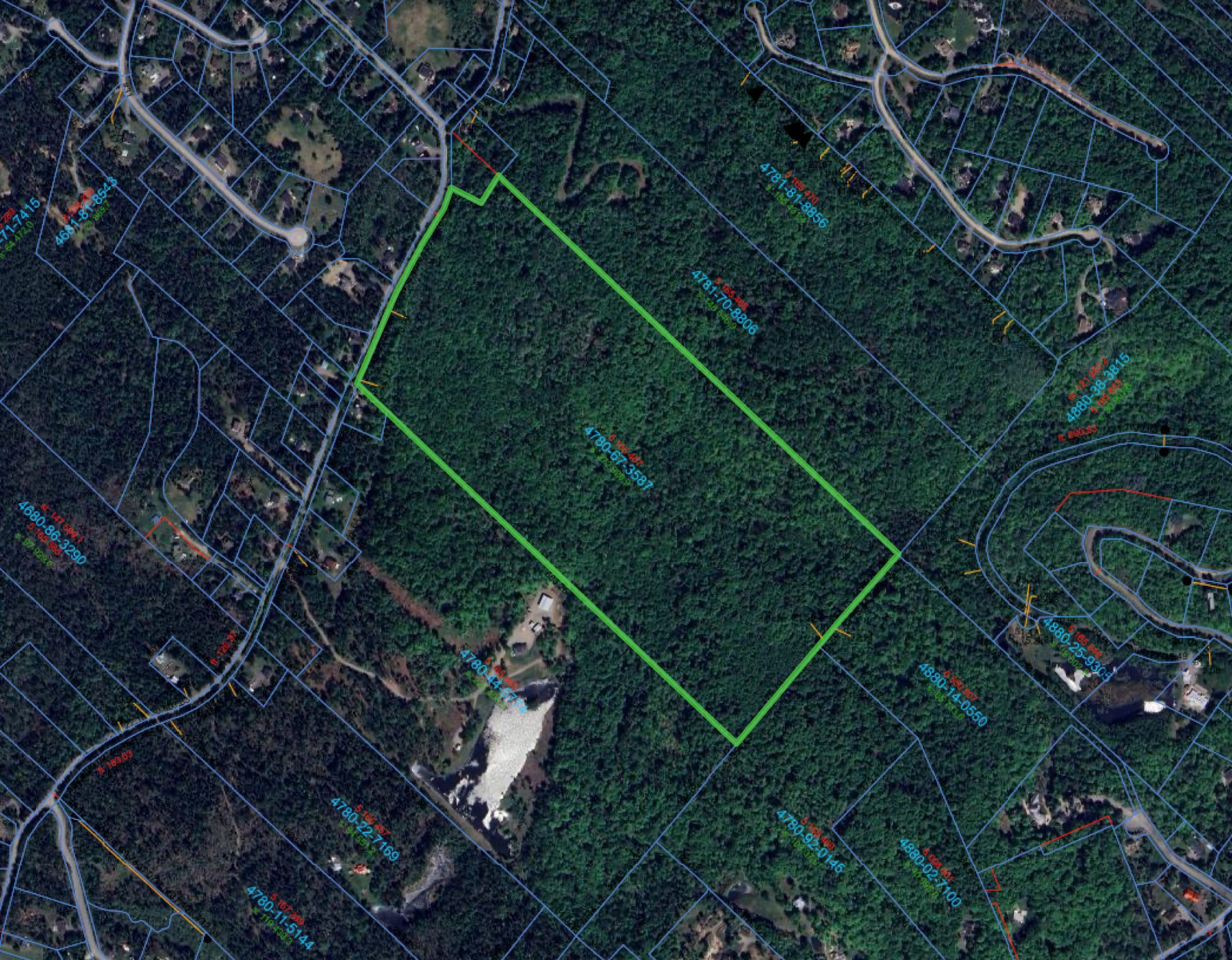 Magnificent 67-acre parcel (nearly 3 million sq. ft.)