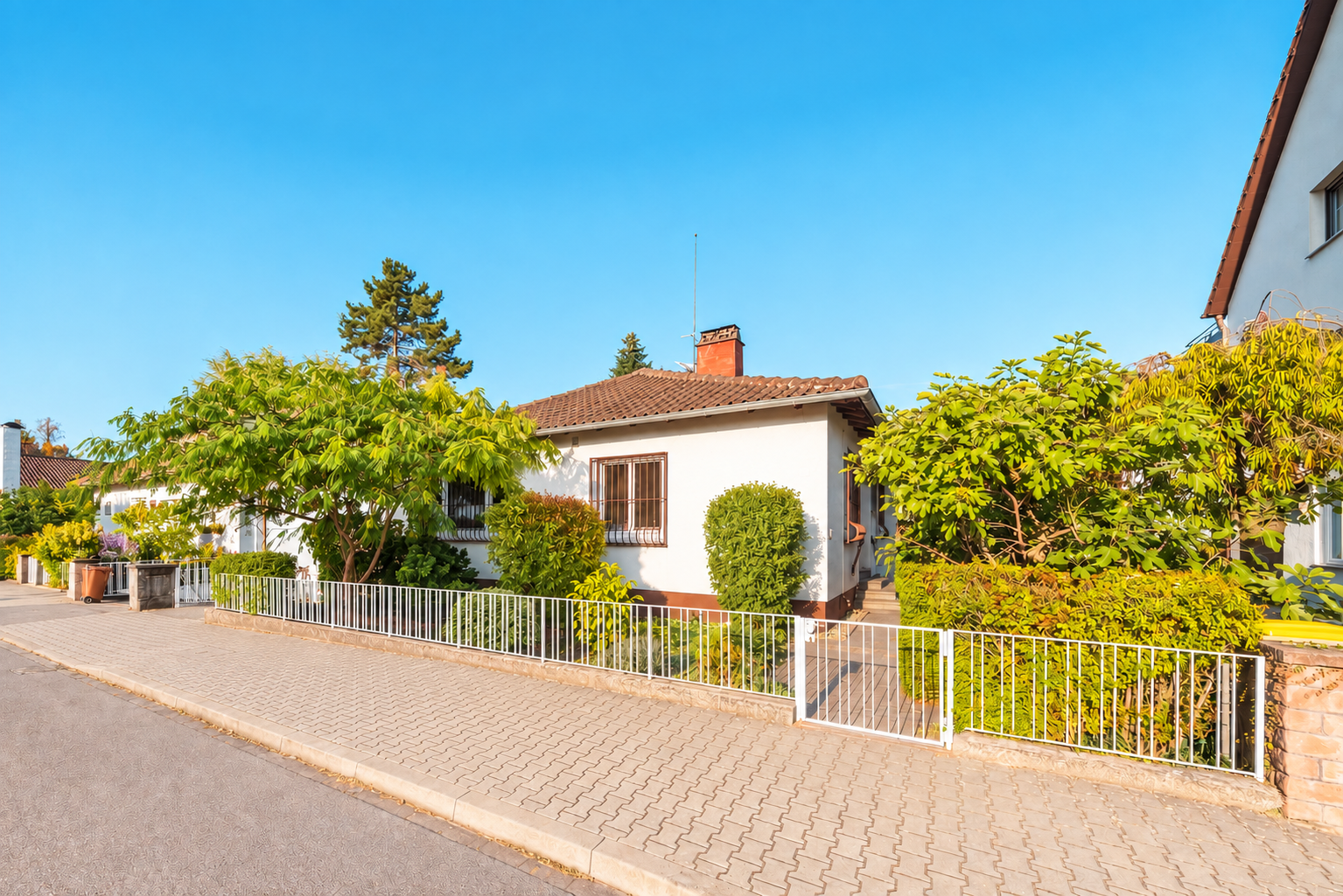 Seltene Gelegenheit im Schwarzwaldviertel! Freistehendes Refugium mit Ausbaupotential!