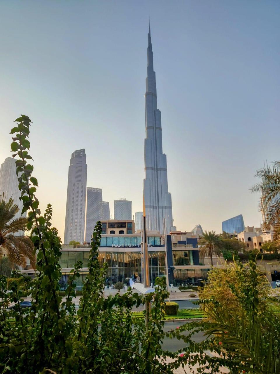 Burj Khalifa View | Semi Upgraded | Furnished