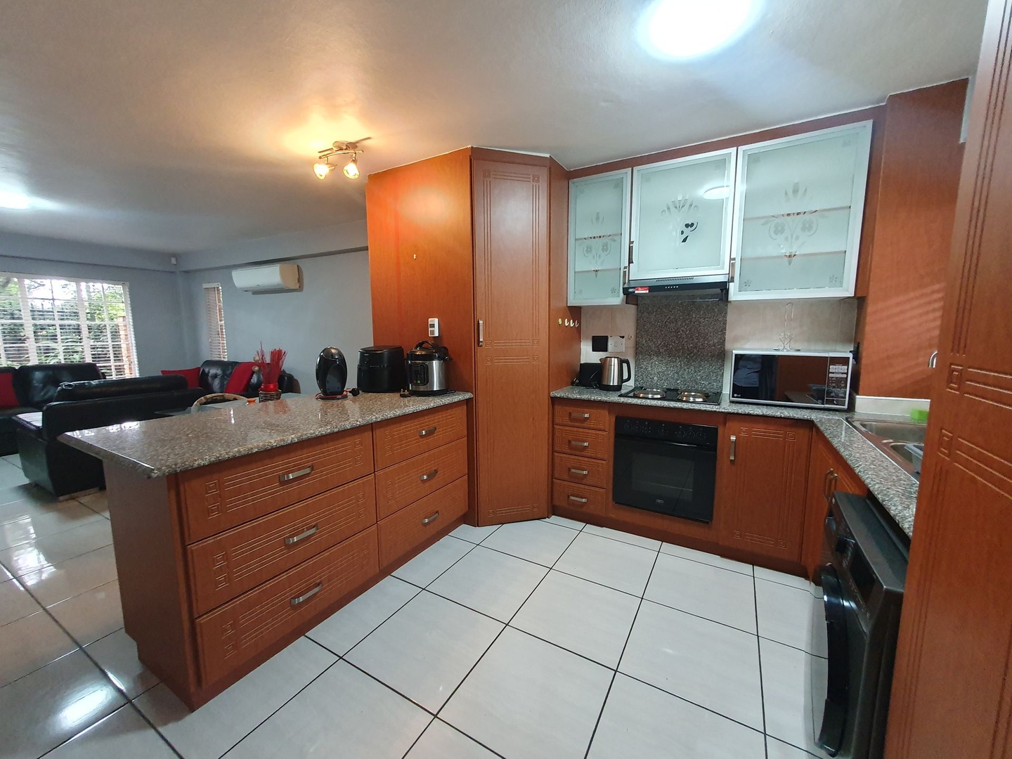 Furnished 2 Bedroom Ground floor Apartment in Sought after Clarendon Pietermaritzburg