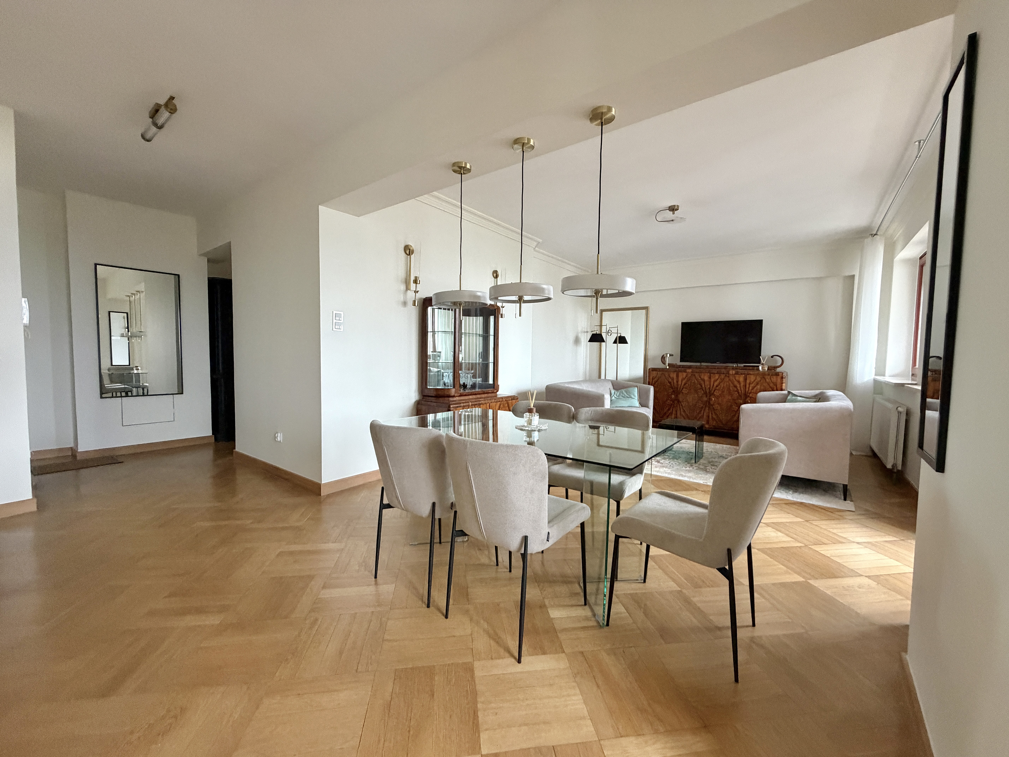 82 m² apartment in Mokotów near Królikarnia and Wierzbno metro station