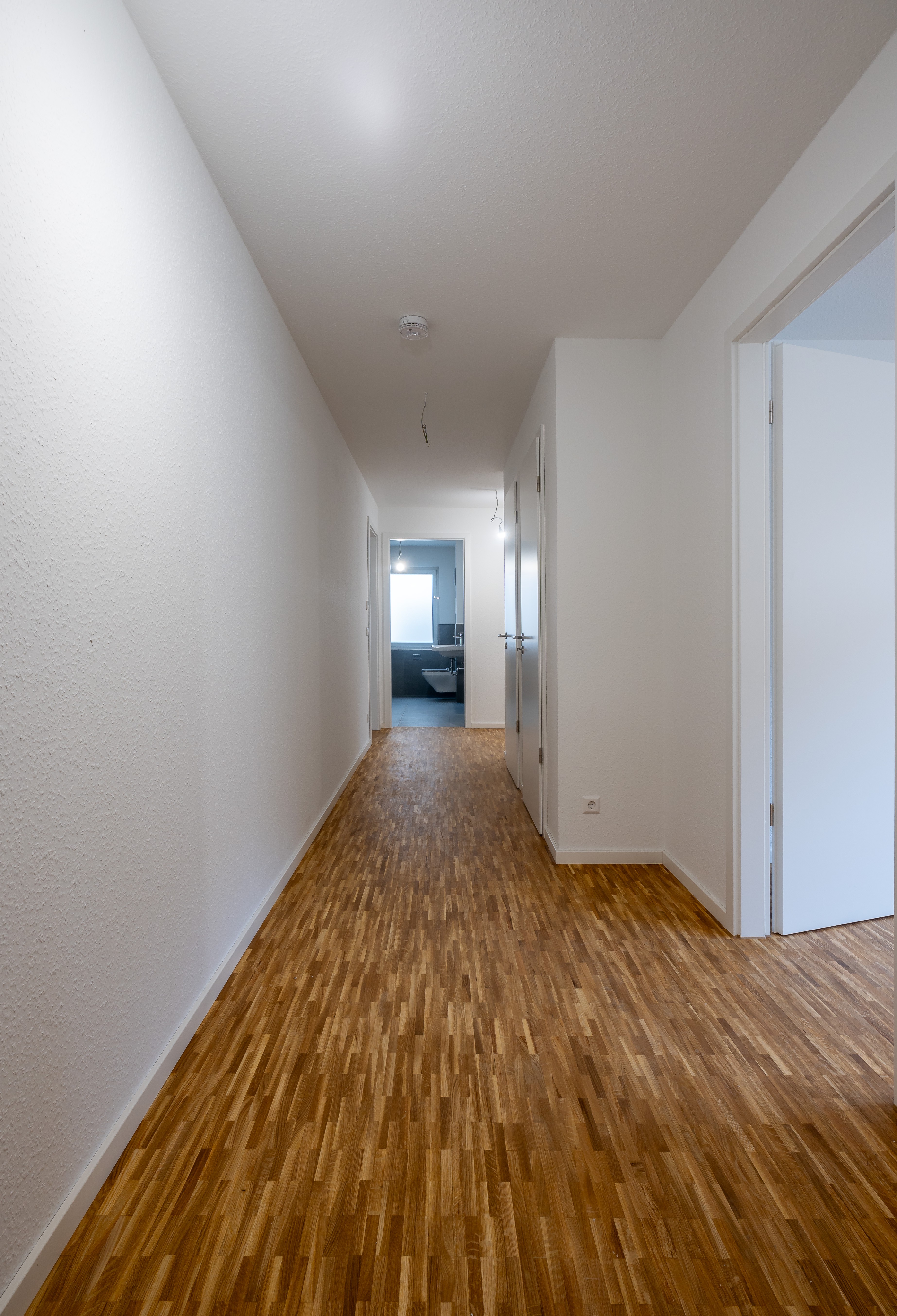 4-Zimmer Neubauwohnung – mit großzügigem Garten und Einbauküche