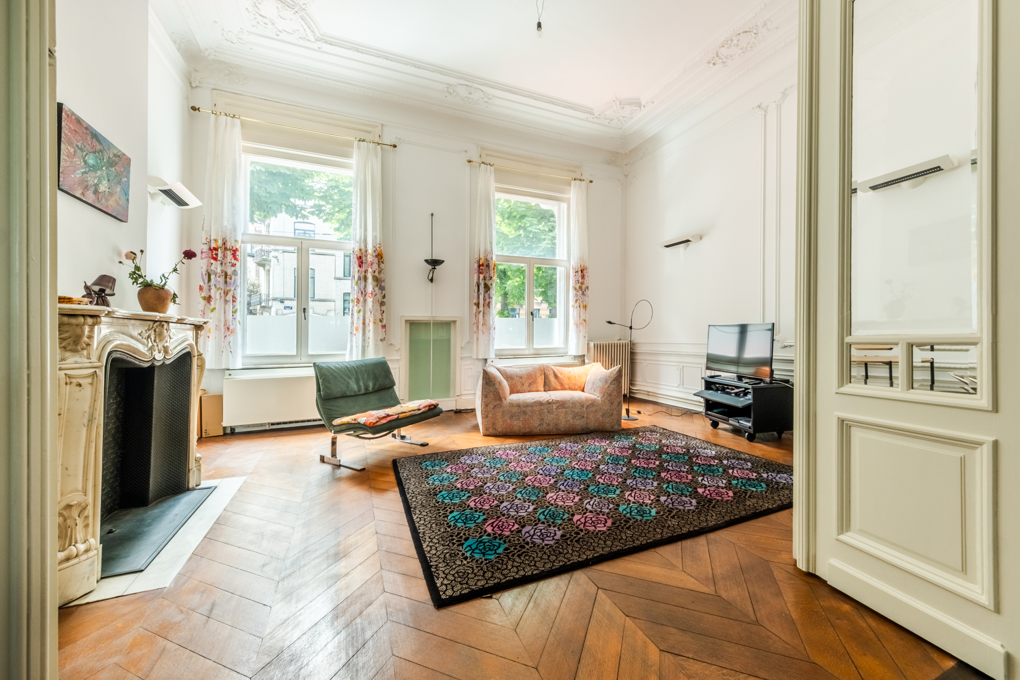 Stately 1907 townhouse with exceptional garden of ± 660 m², garage and EPC D