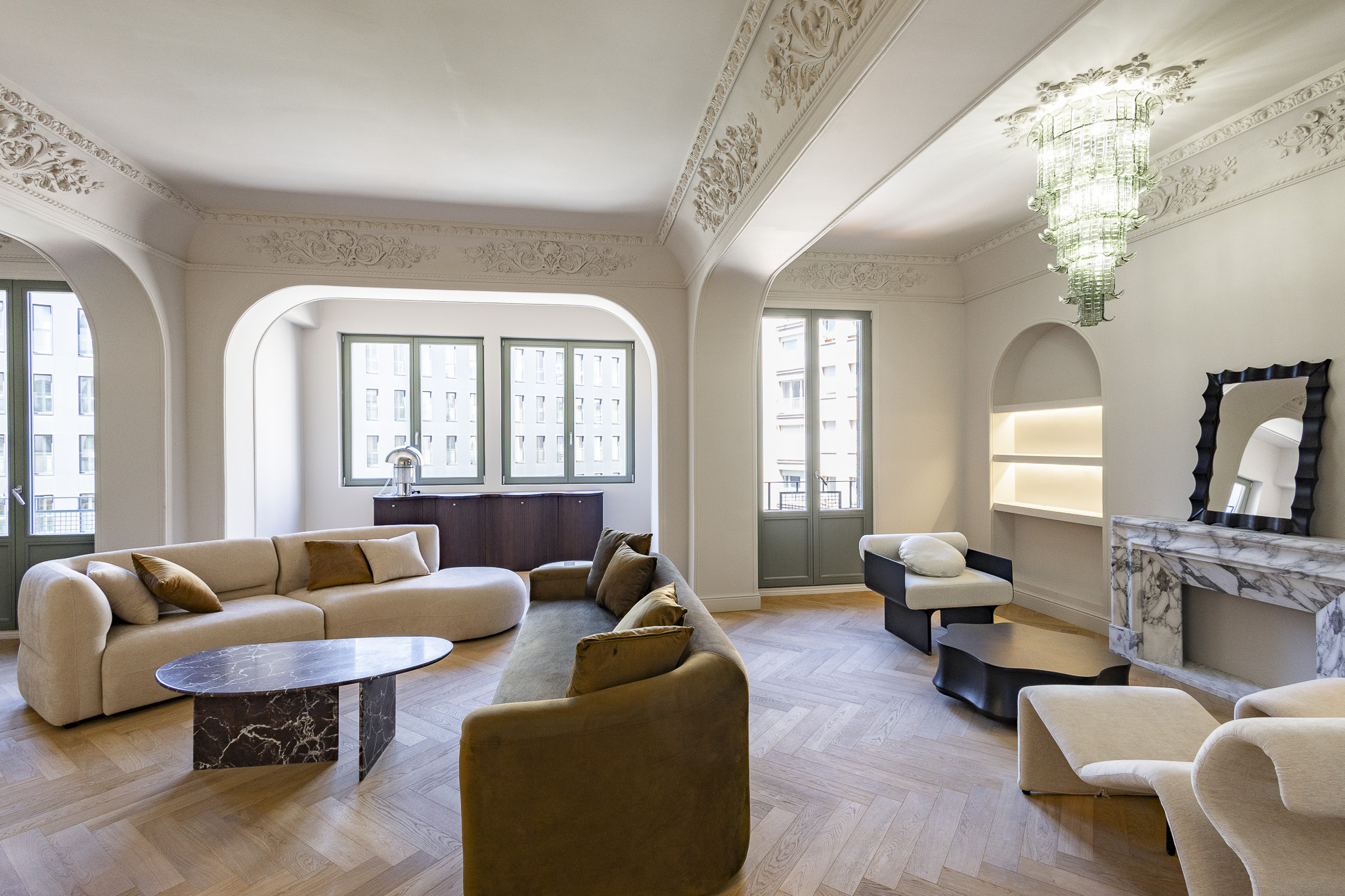 Spacious renovated apartment near Passeig de Gràcia