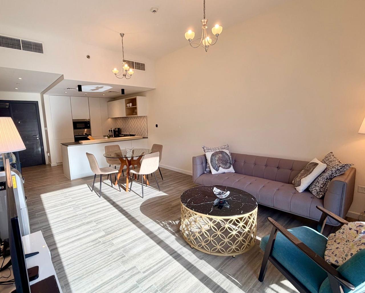 Modern | Fully Furnished | Ready To Move In