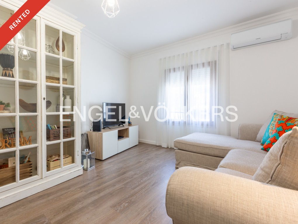 Lovely apartment for rent in the city centre