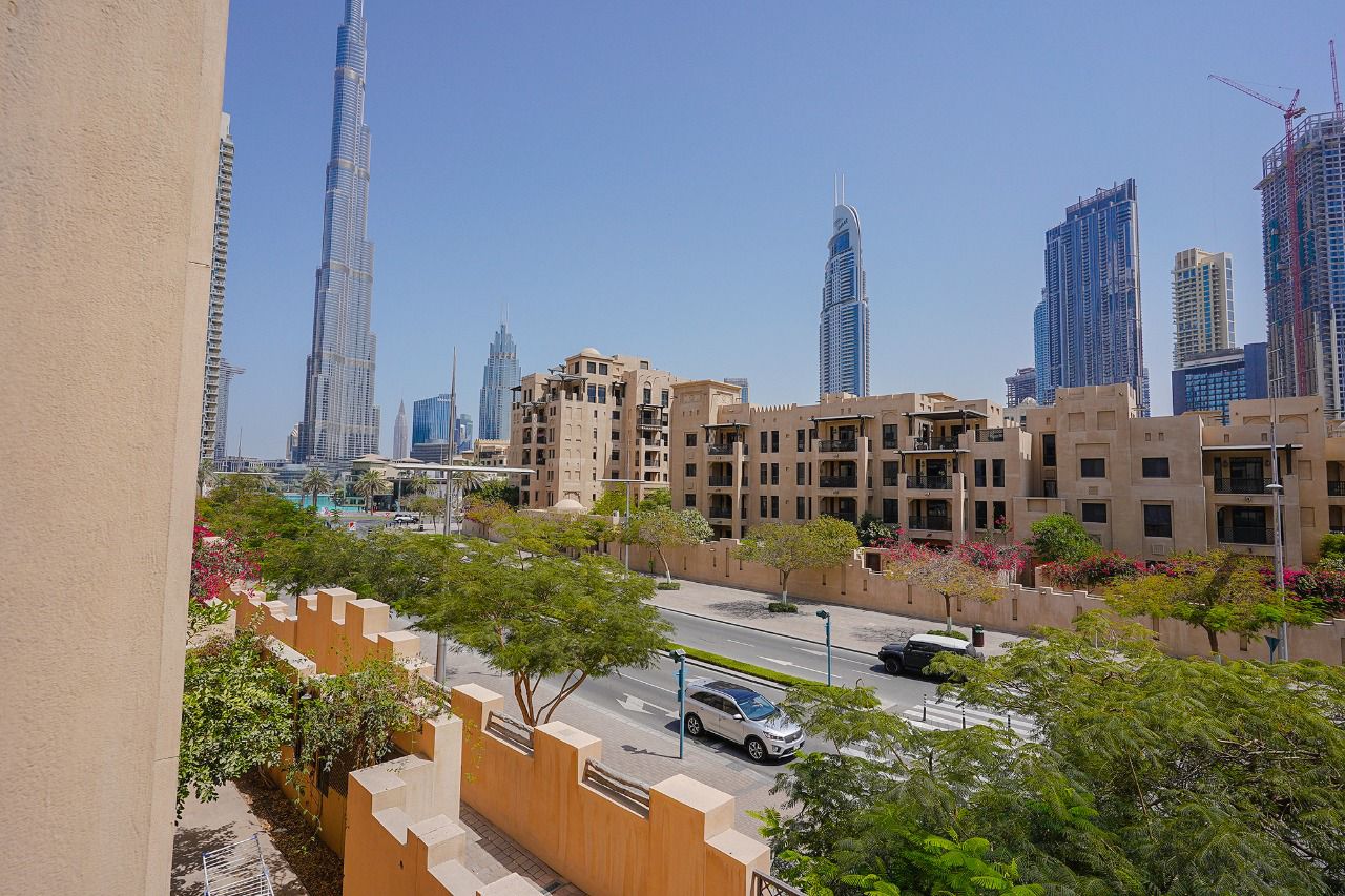 Spacious Unit | Burj Khalifa View | Rented