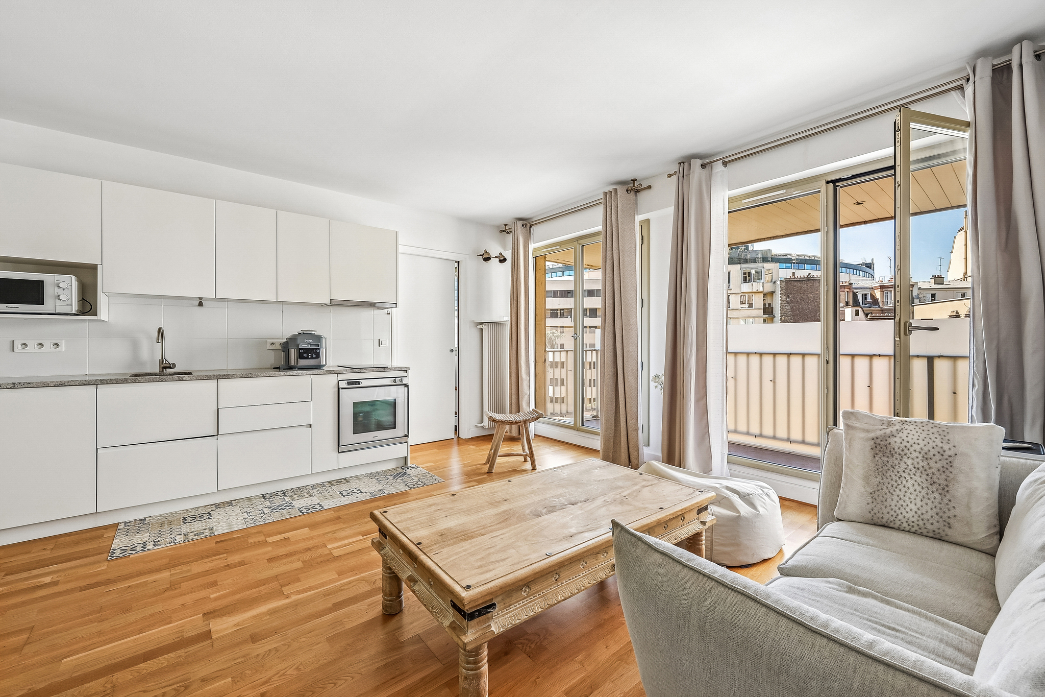 Très bel appartement trois pièces meublé avec balcon - Ranelagh