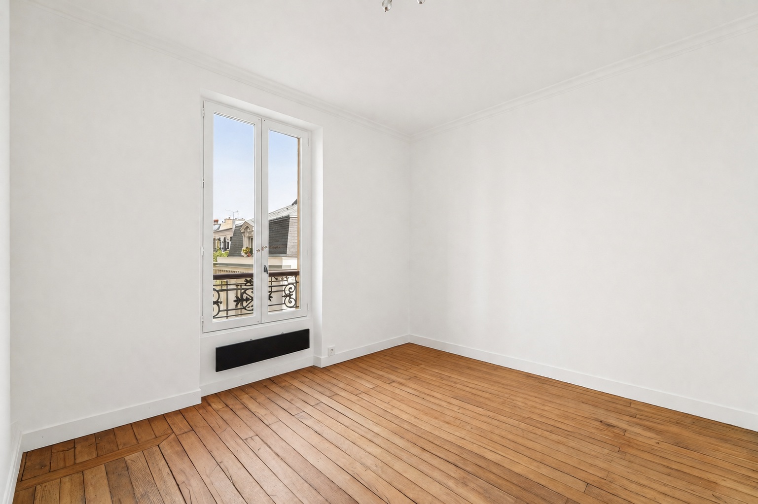 Lumineux - Traversant - Proche Batignolles