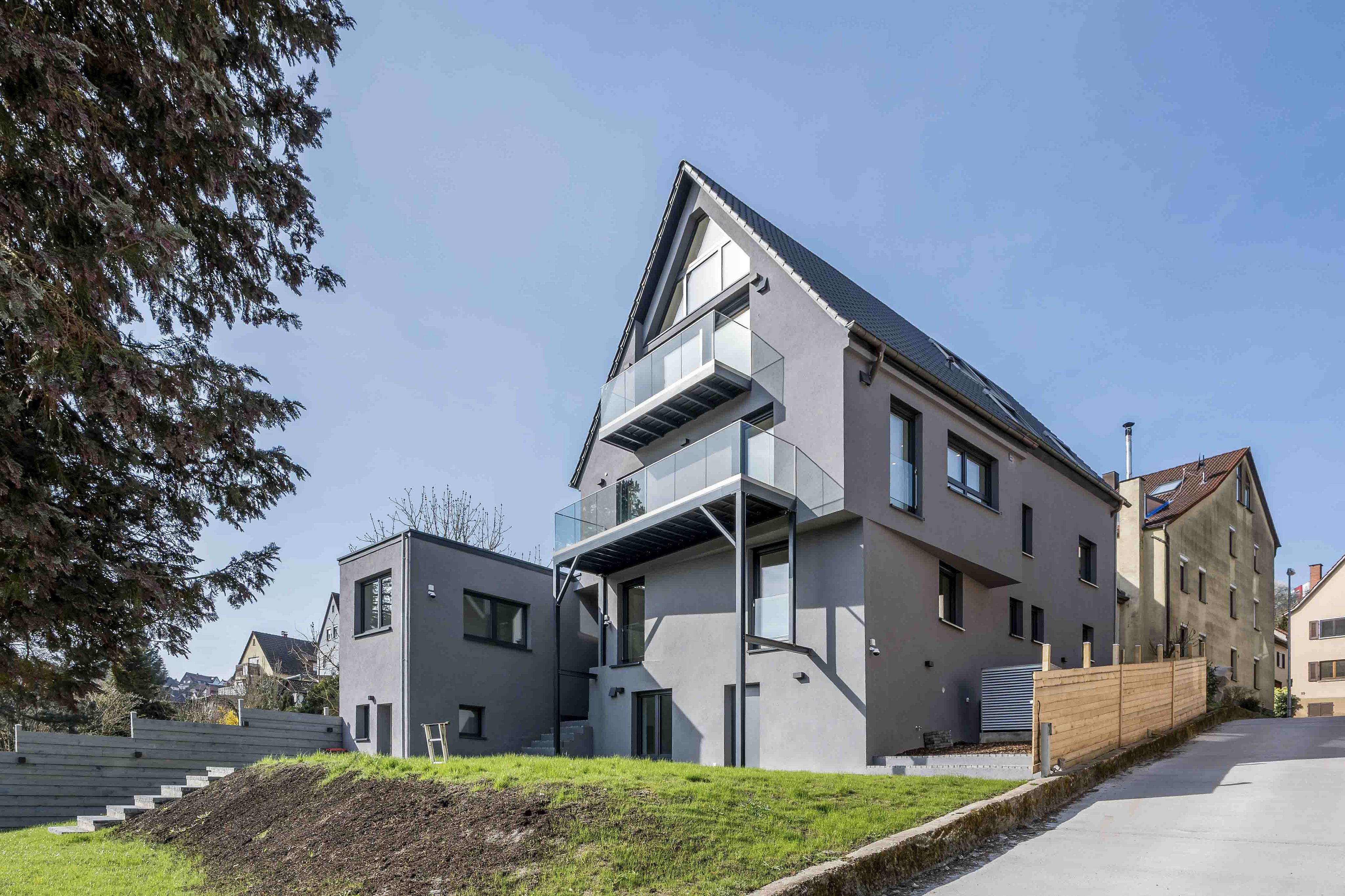 Saniertes Familienhaus mit 2.330 m² Traumgrundstück, KfW 40 & Smarthome