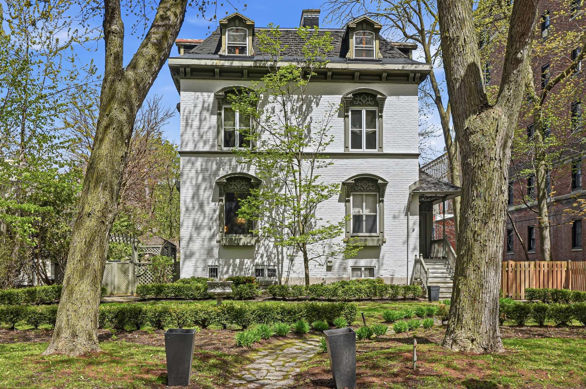 Exceptional residence offers timeless elegance