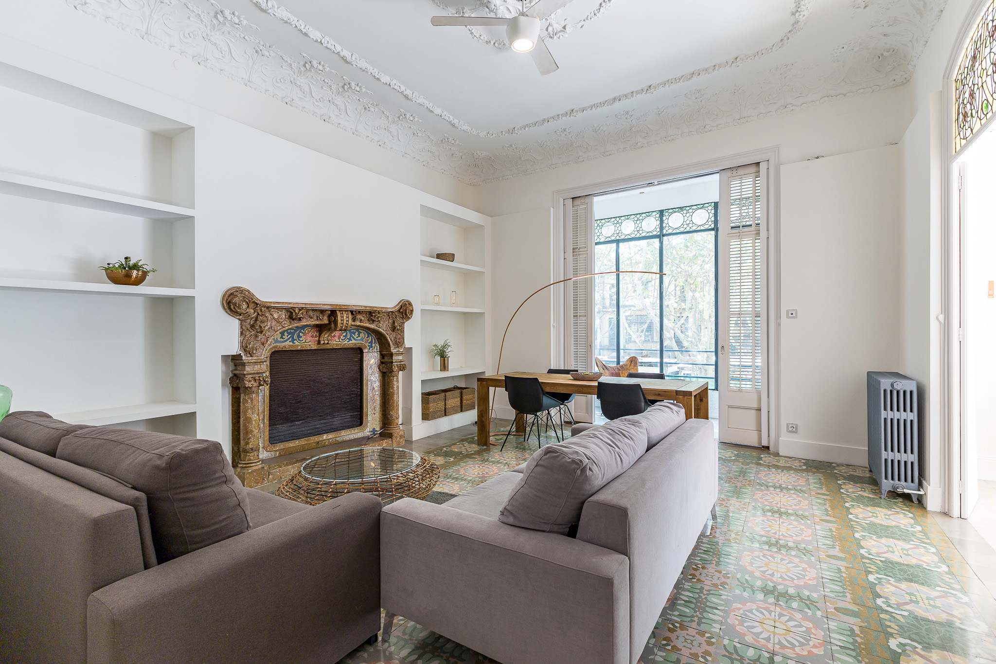 Exceptional modernist residence in the heart of Vilafranca.