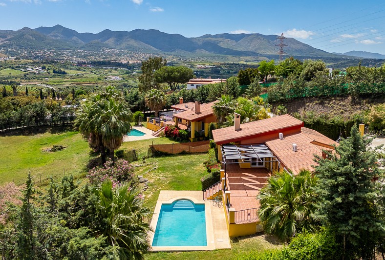 Charmantes andalusisches Haus mit Pool, Garten und herrlicher Aussicht