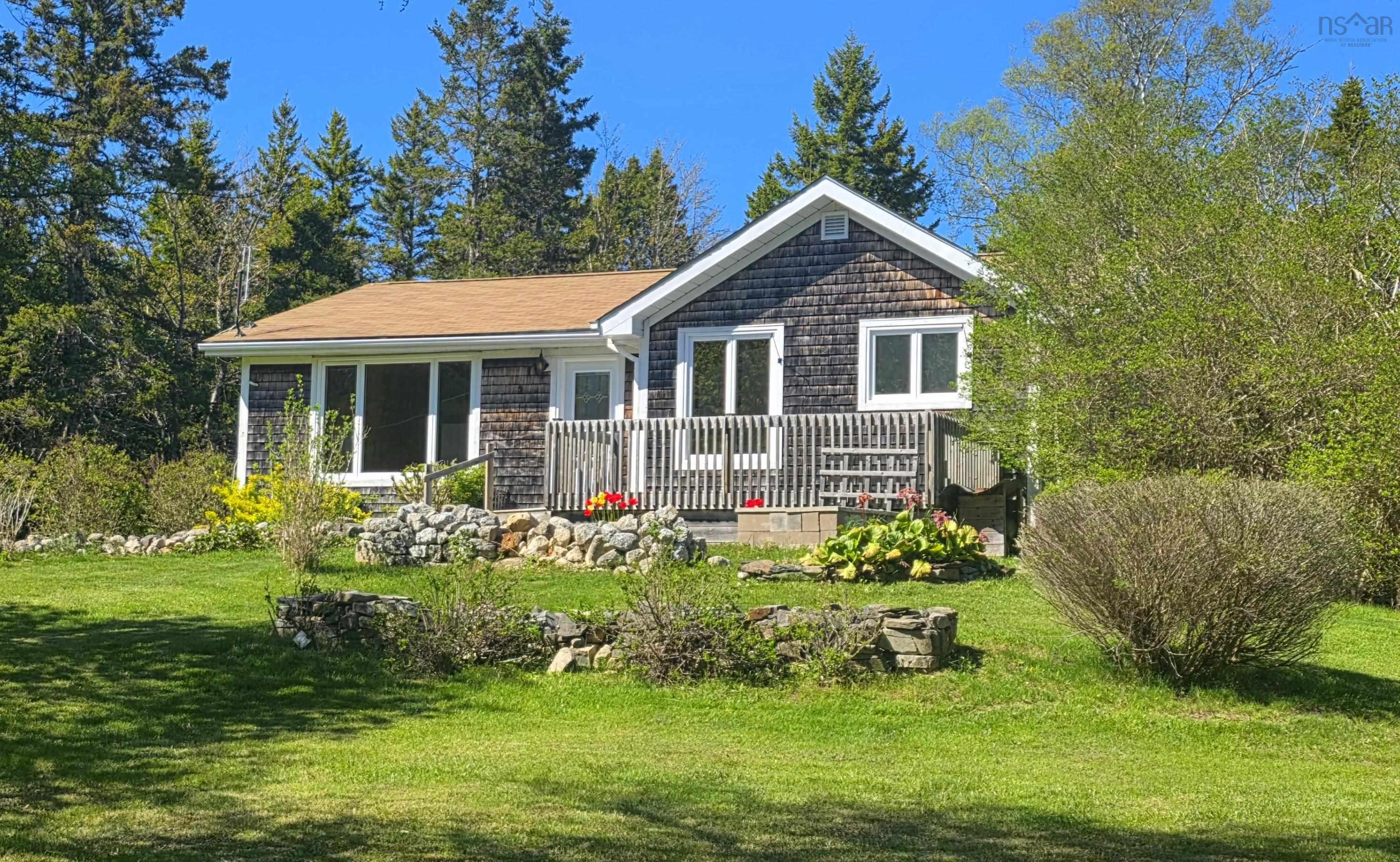 Charming Bungalow