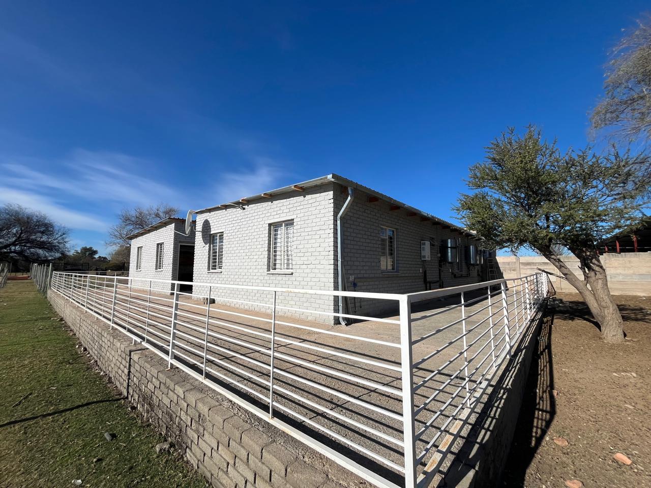 Ideal Accommodation for Business Teams Unit 1