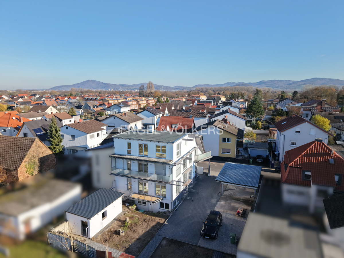 LOFTARTIGE, LICHTDURCHFLUTETE EIGENTUMSWOHNUNG
