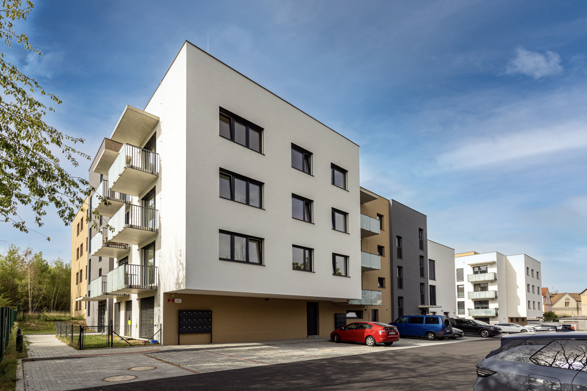 Pronájem bytu 2+1 (62 m²) s balkonem a parkováním v novostavbě