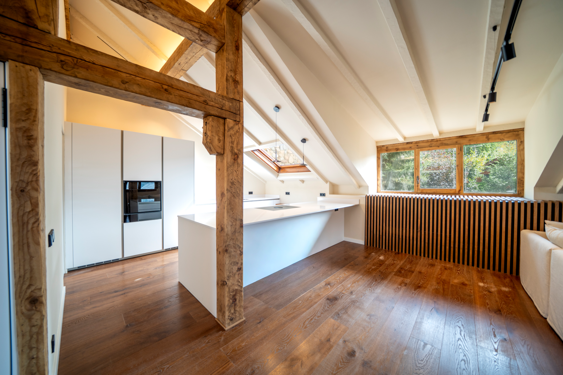 Between tradition and modernity, the essence of a mountain home