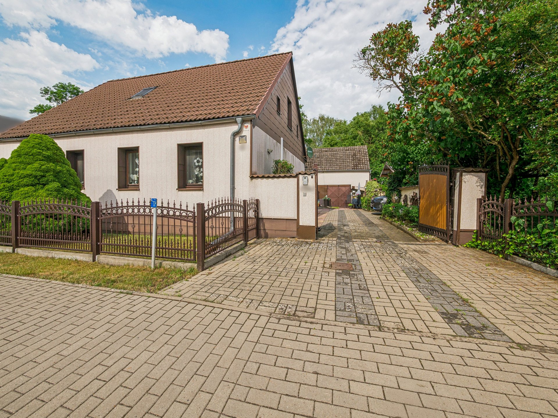 Charmantes Einfamilienhaus in Storkow mit Pool und Klimaanlage – gute Anbindung nach Berlin und Frankfurt (Oder)