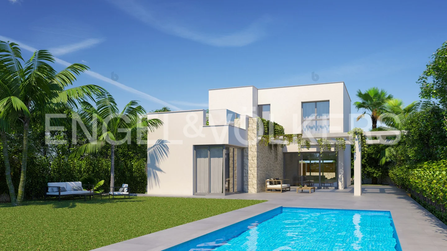 New construction luxury detached villa in Lo Romero Golf