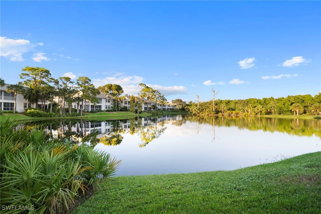 Beautifully Presented Ground Floor End Unit