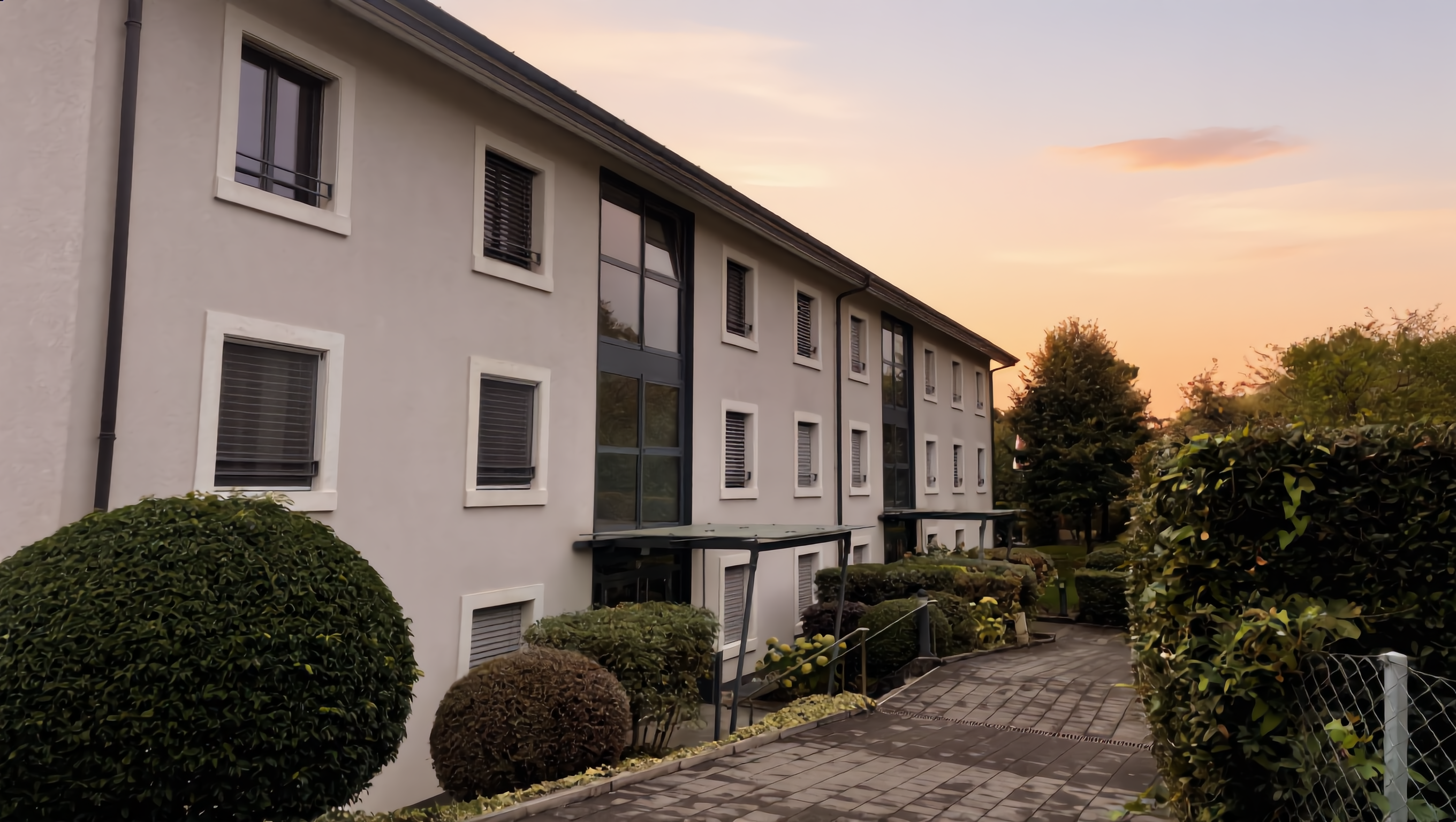 Somptueux attique de 6 pièces aux volumes exceptionnels et généreux balcons