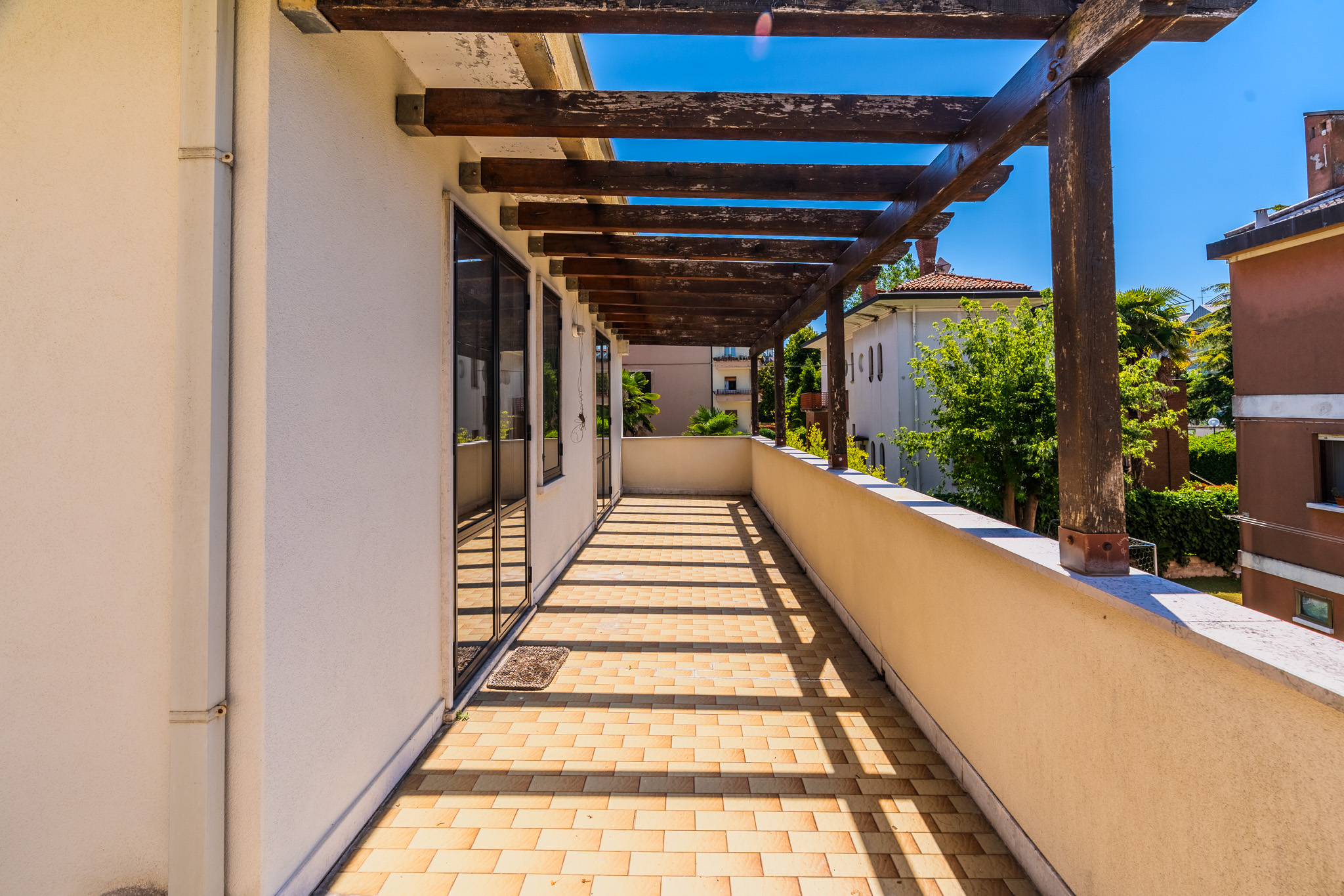 Stunning property close to the sea