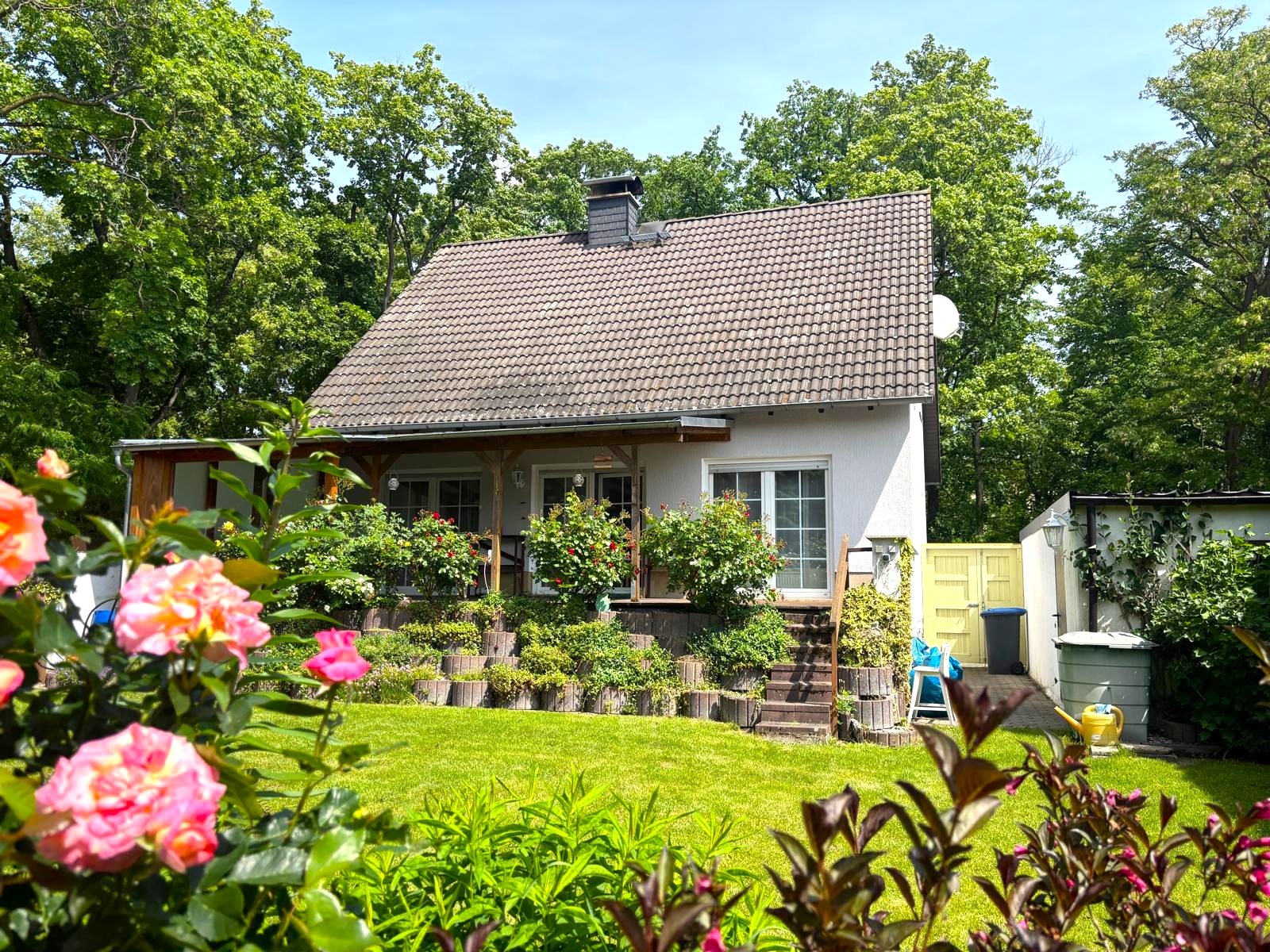 Ihr neues Familienglück: Gepflegtes Einfamilienhaus mit privater Sauna und Traumgarten