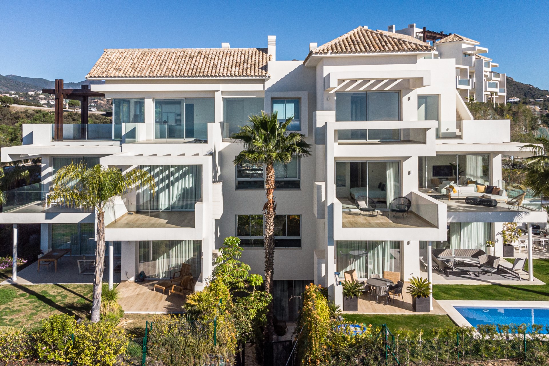 Garden Apartment with Sea Views in a Gated Urbanisation at Marbella Club Golf Resort